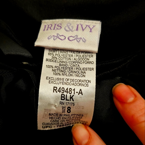 IRIS and Ivy dress - Picture 2 of 4